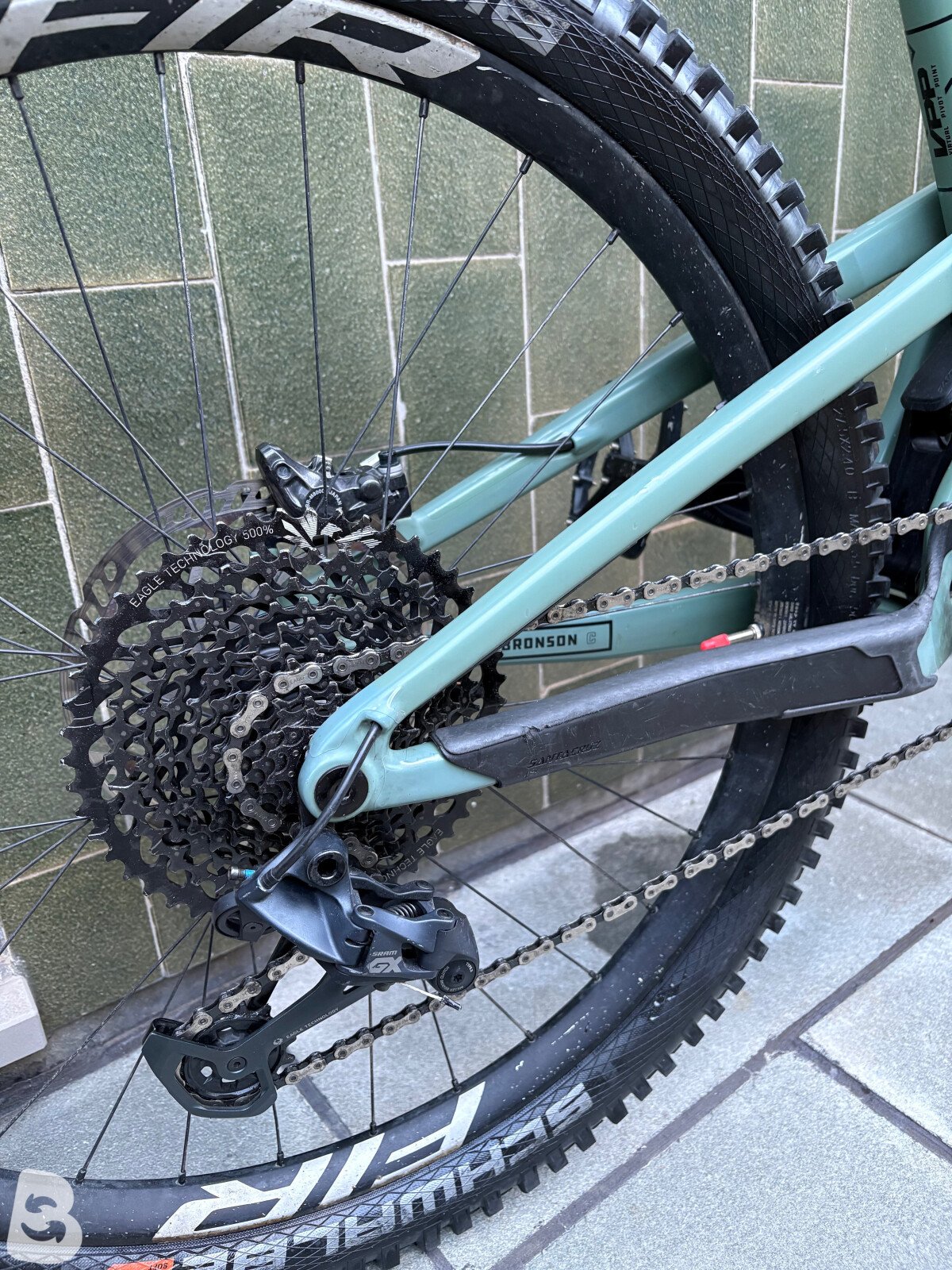 Santa Cruz Bronson Carbon C R 2021