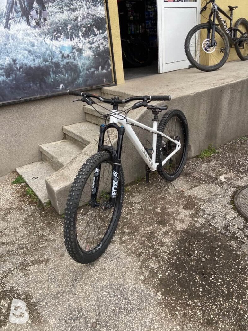Canyon Stoic 2 2024