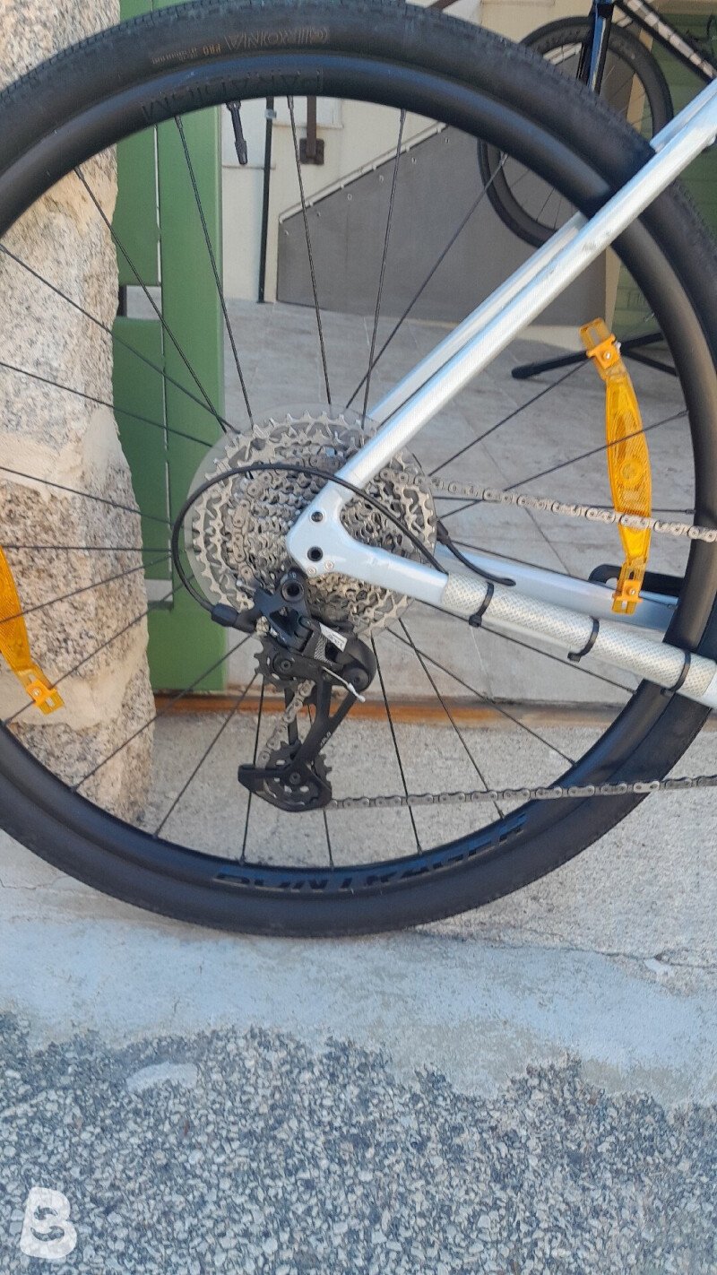 Trek Checkpoint Alr5 2025