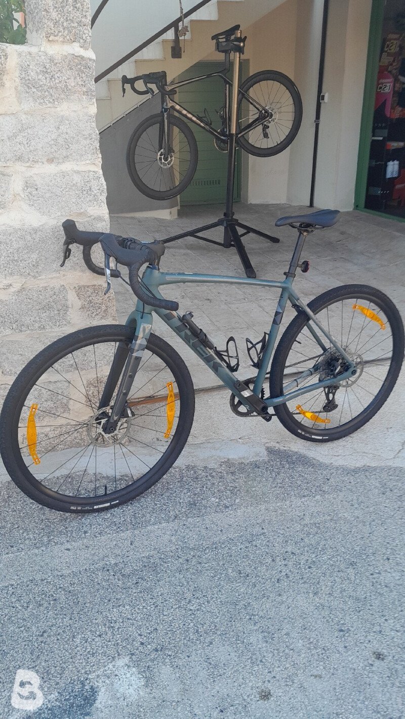 Trek Checkpoint ALR5 2025