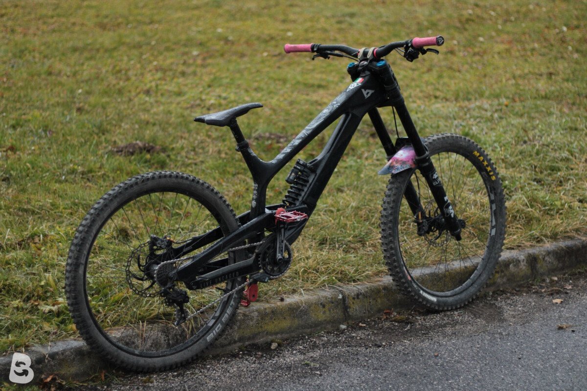 YT Industries Tues Pro 2021