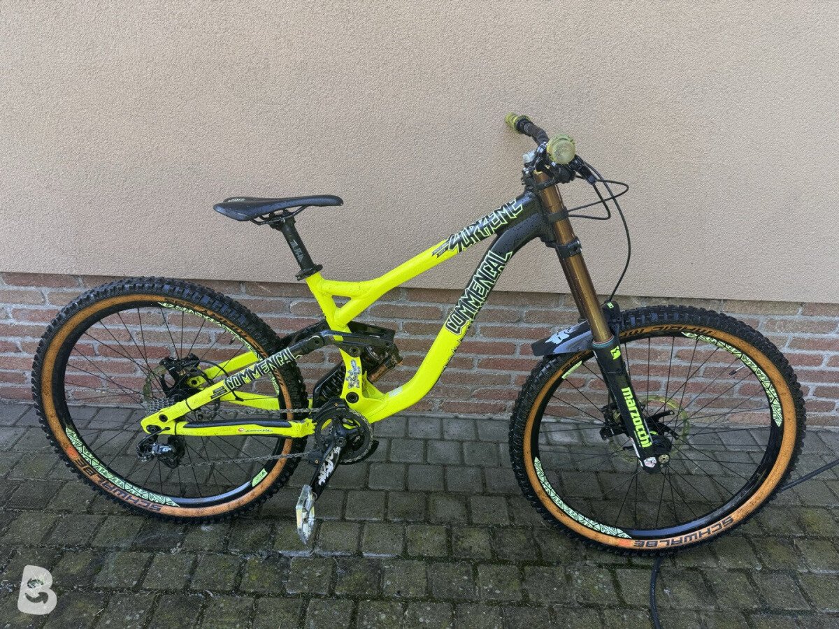Commencal Supreme DH Race 2019
