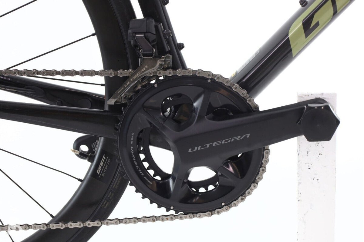 Giant TCR Advanced Pro 0 Di2 12V 2024