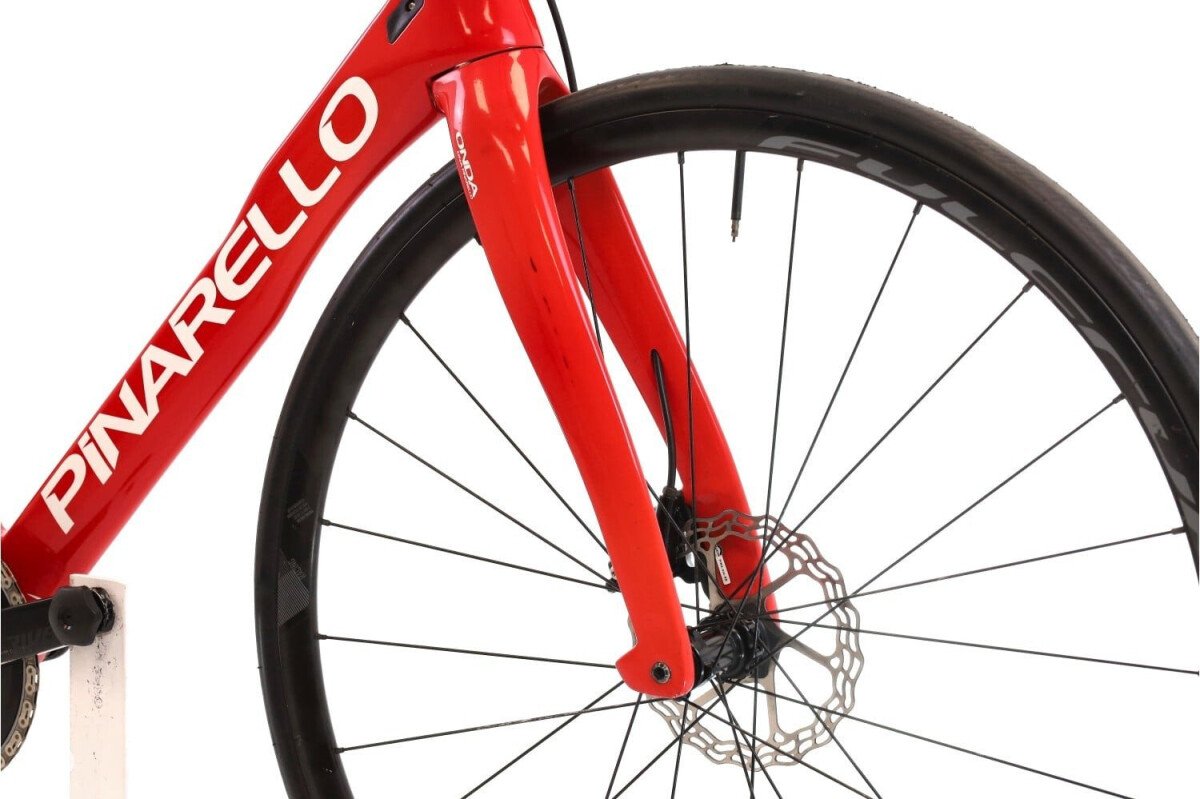 Pinarello Paris Disk AXS 12V 2024