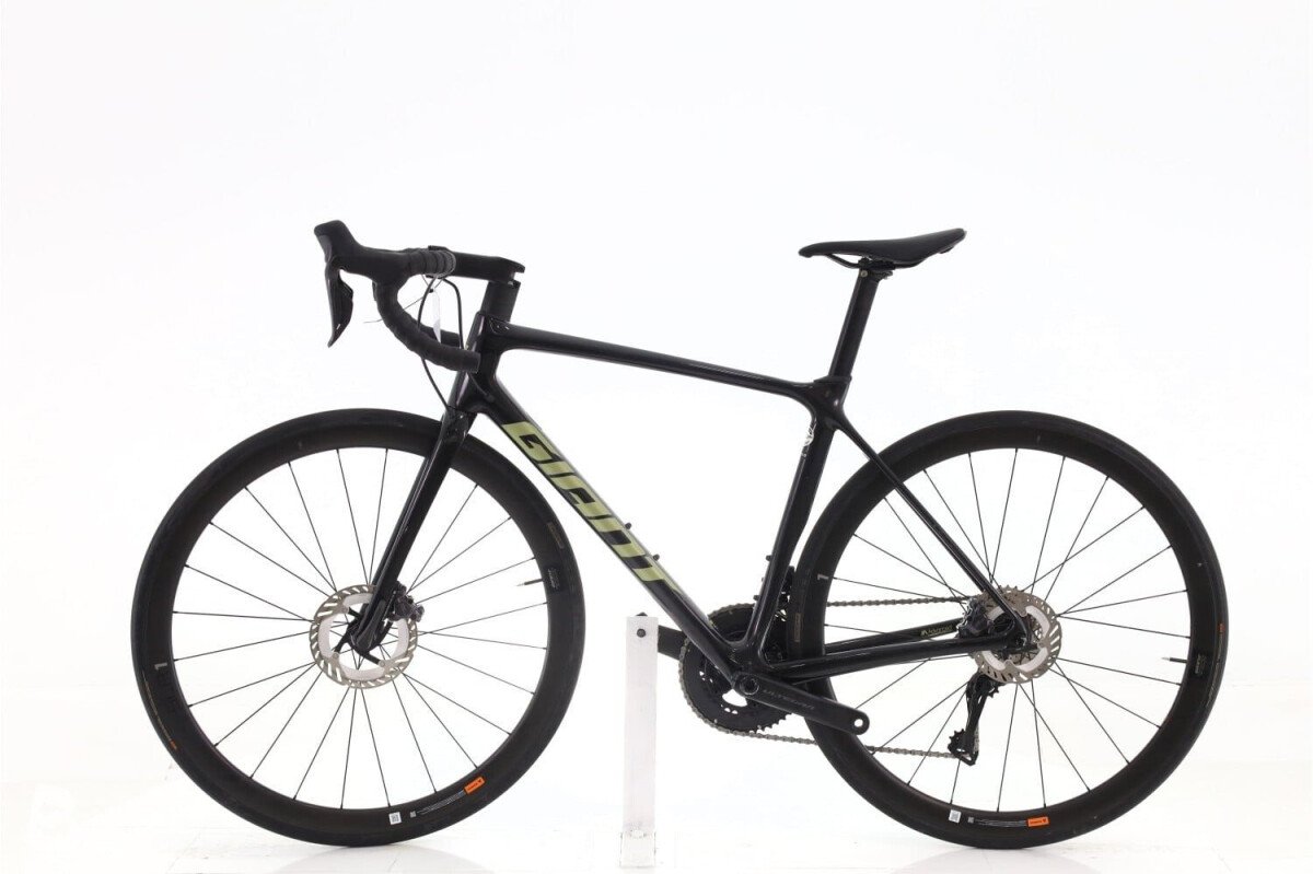 Giant TCR Advanced Pro 0 Di2 12V 2024