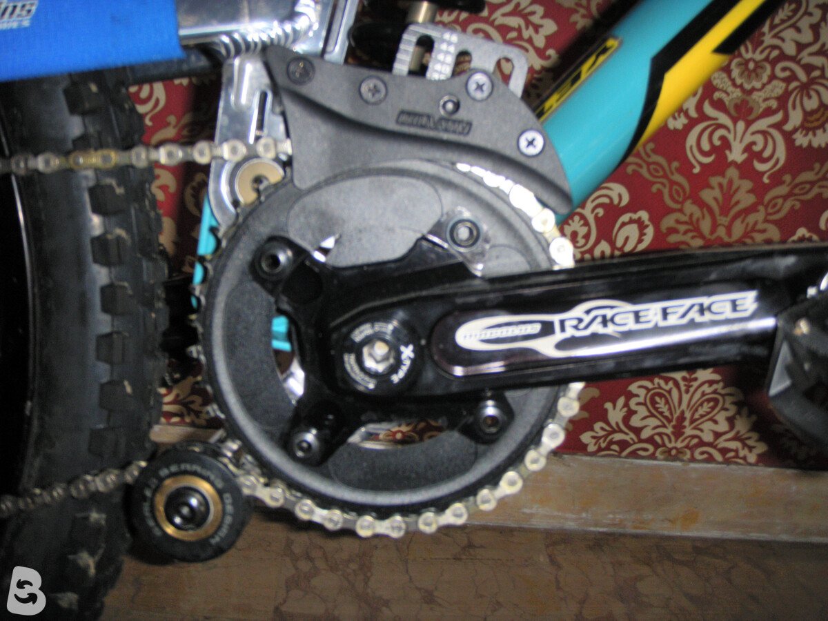 Yeti 303 N.46/100 2006