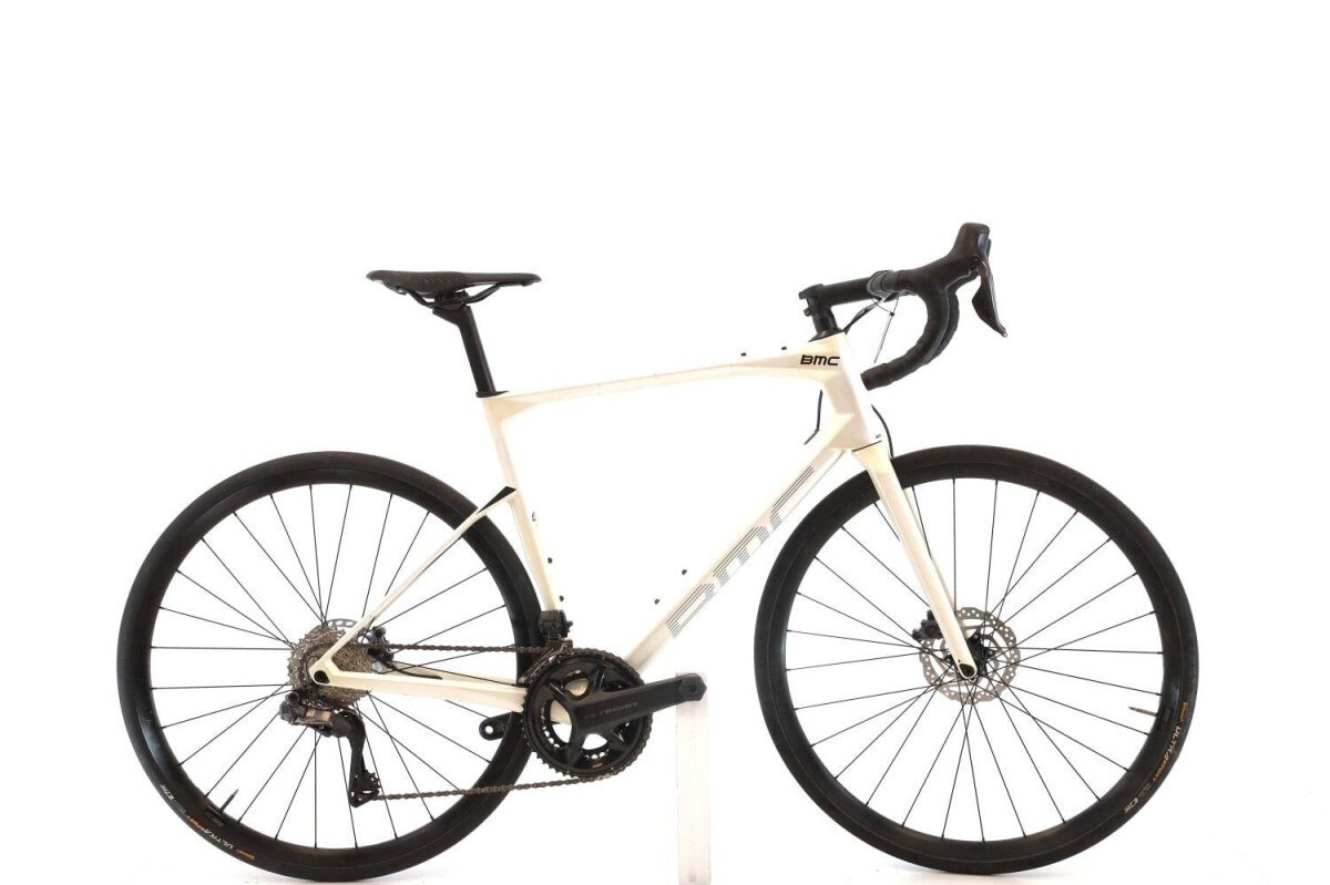 BMC Roadmachine Three Di2 12V 2024
