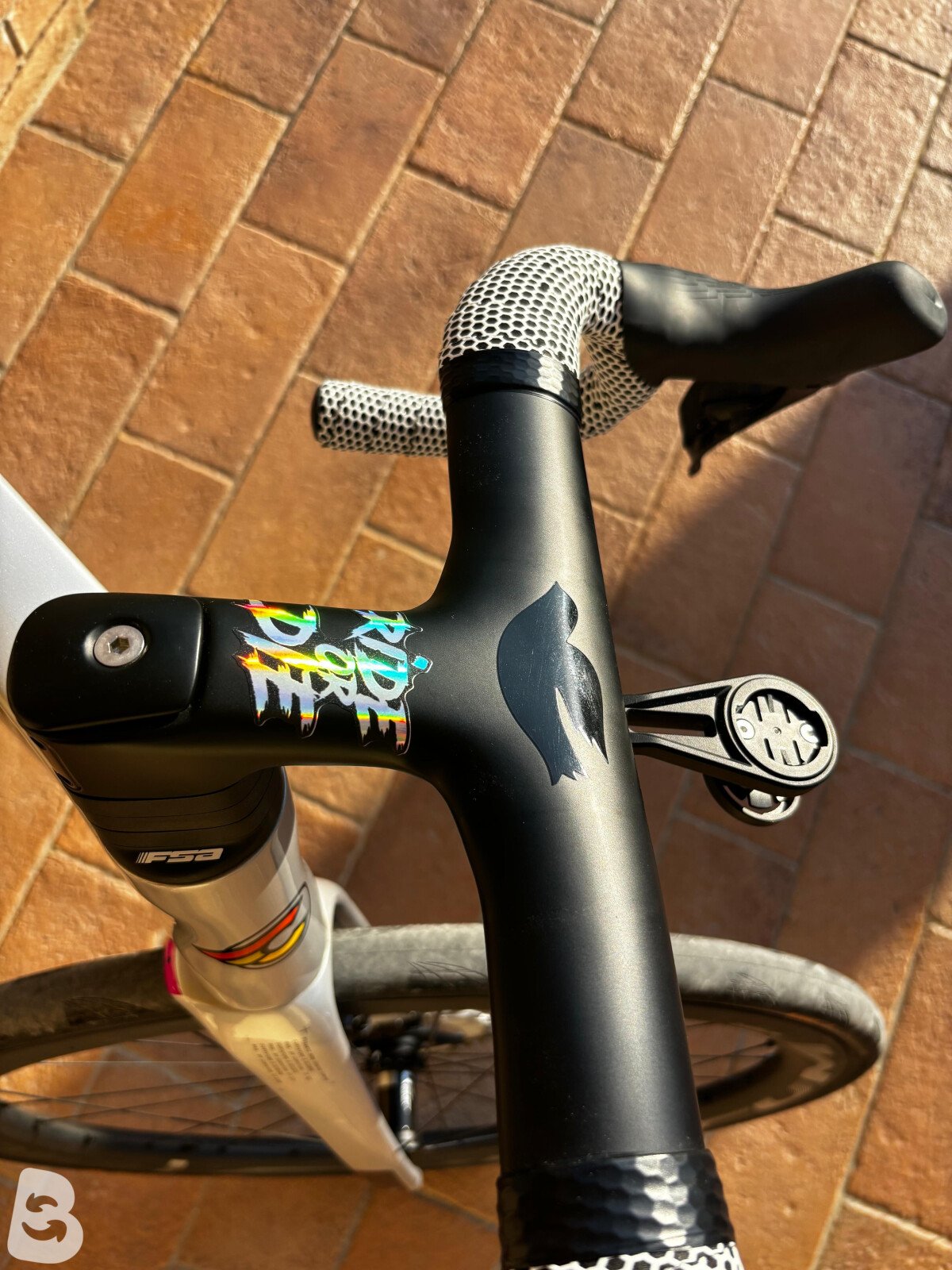 Cinelli Pressure Ultegra Di2 2026