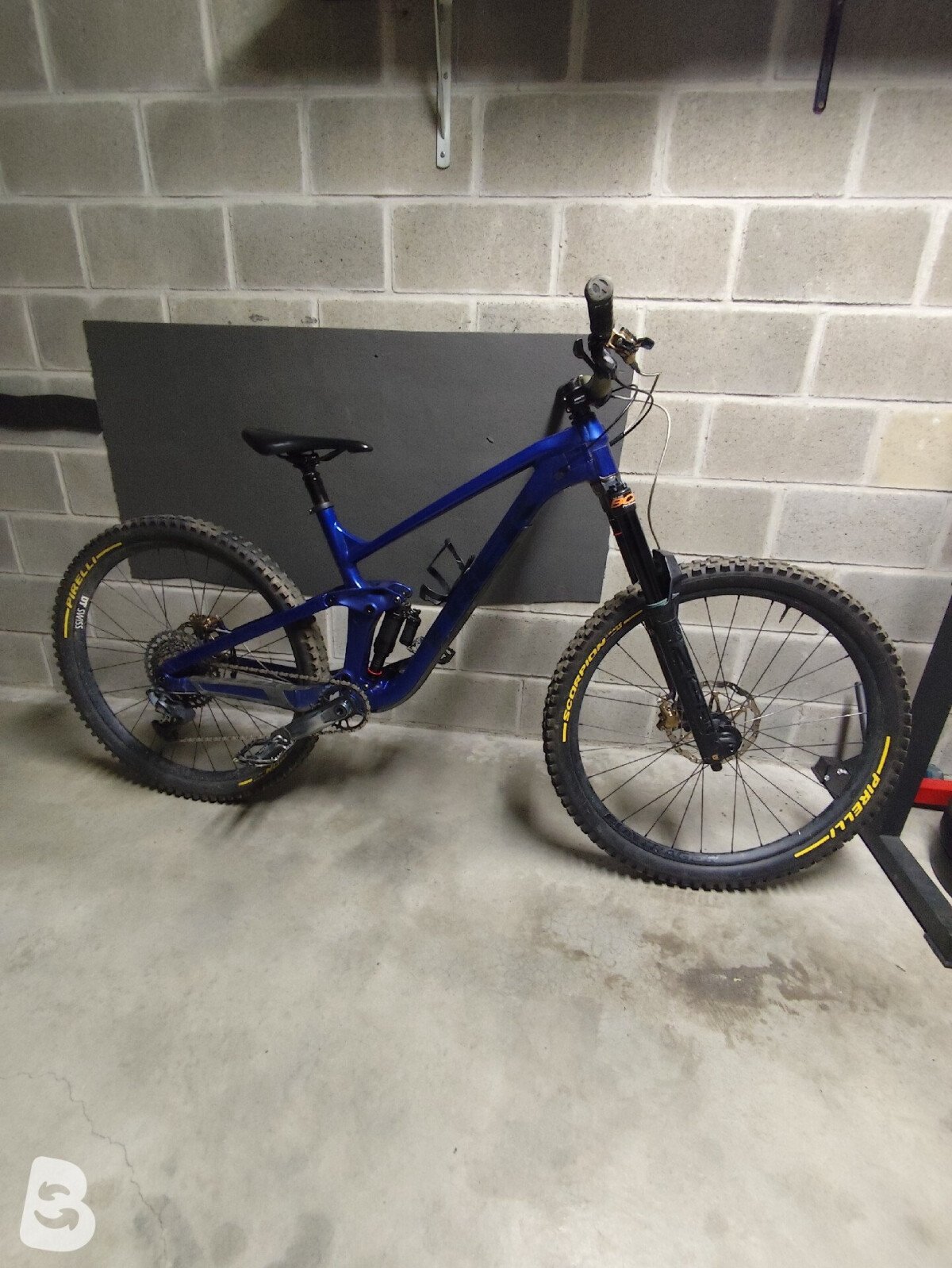 Trek Slash 8 Gen 5 2023