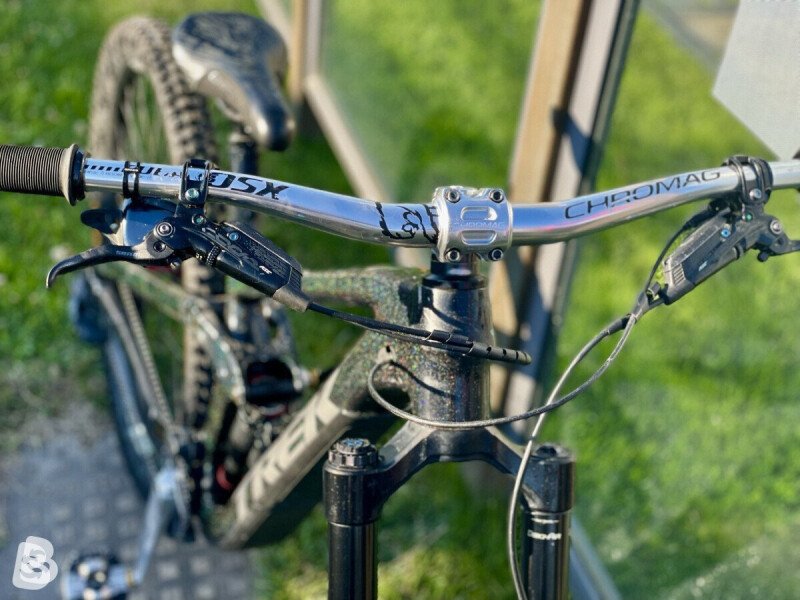 Trek Slash 8 2021