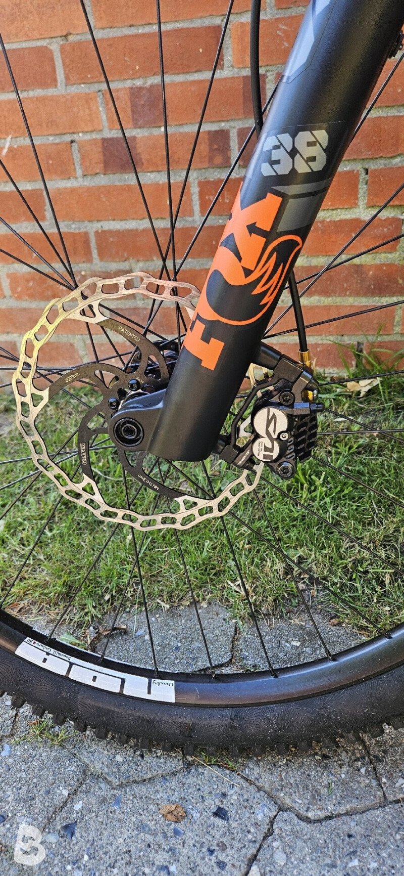 Pivot Switchblade GX 2021