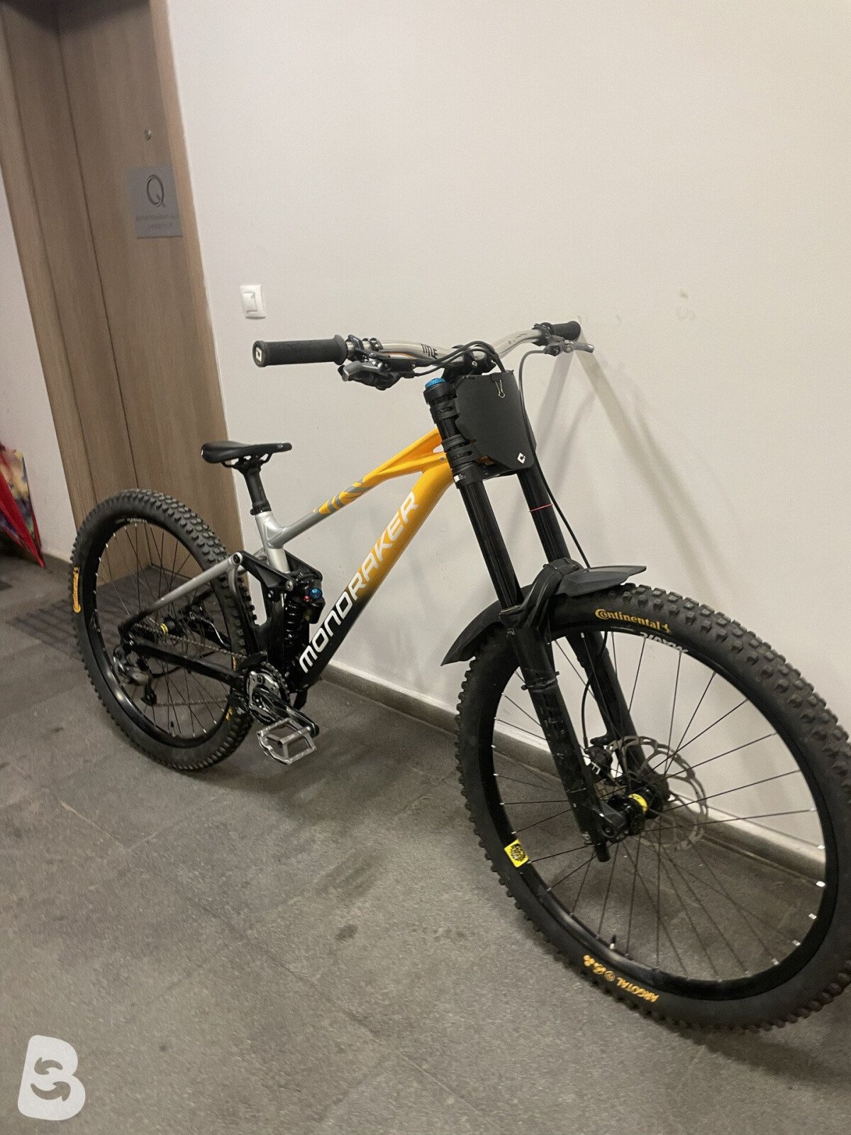 Mondraker Summun R 2025