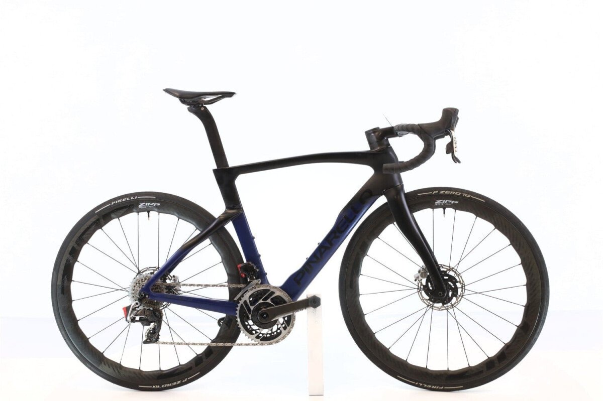 Pinarello Dogma F AXS 12V 2022