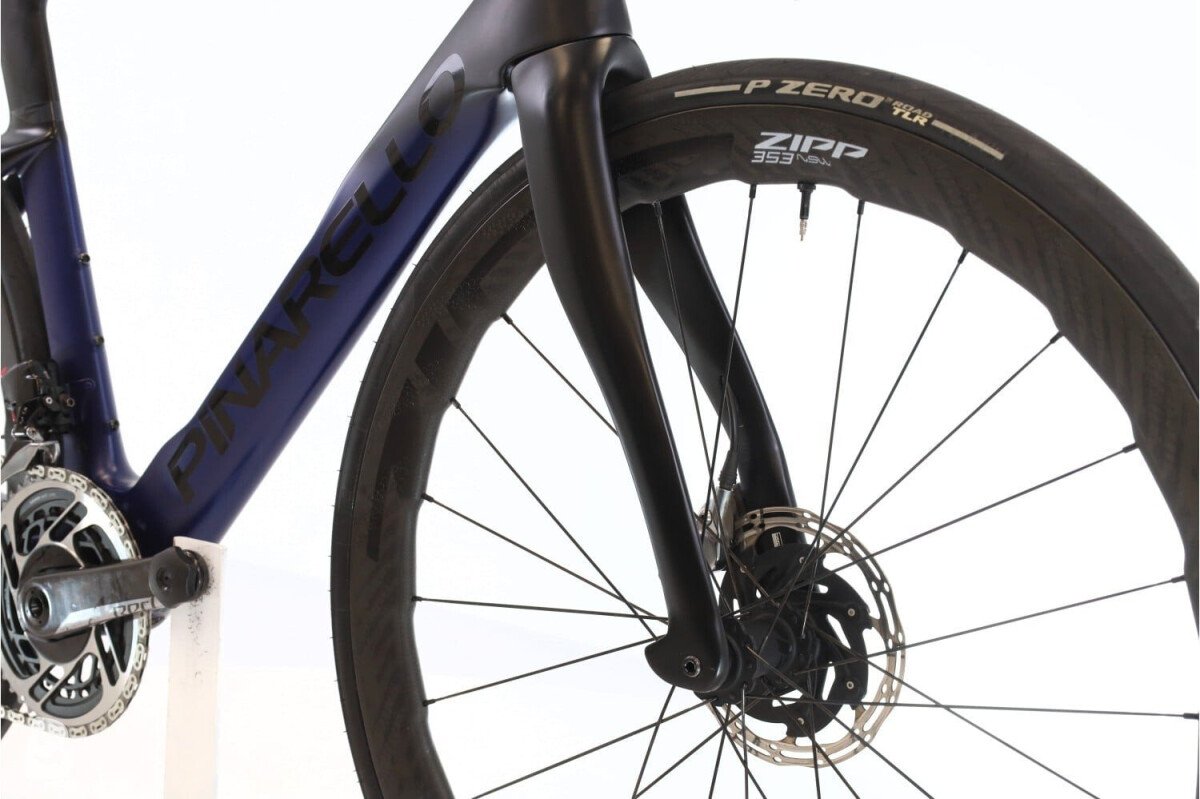 Pinarello Dogma F AXS 12V 2022