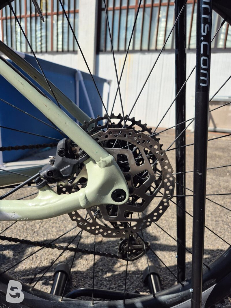 Giant Fathom 1 2022