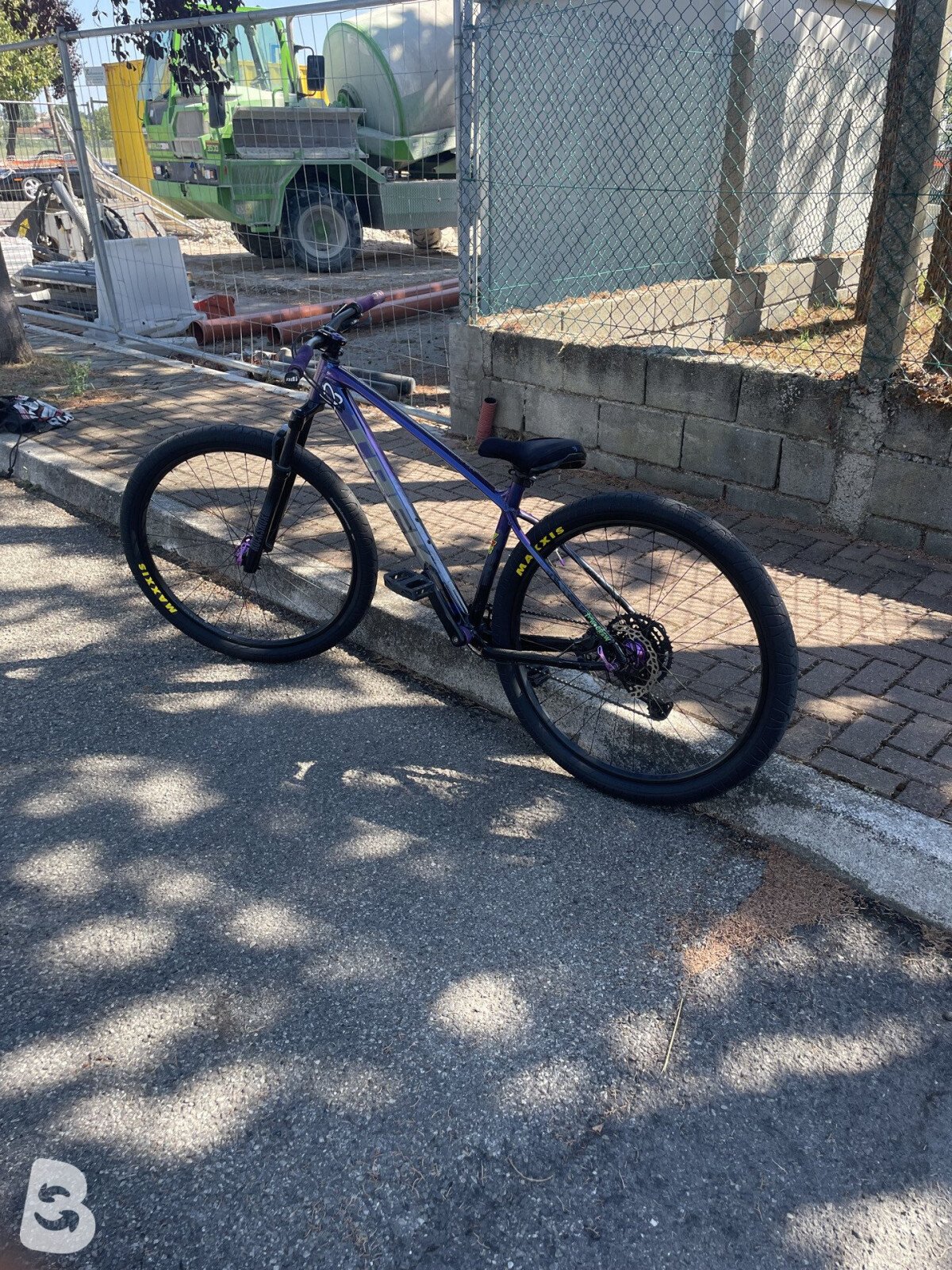 Trek marlin 5 wheelie bike version 2025