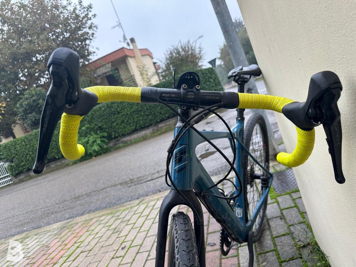 GT Grade Carbon Elite 2021
