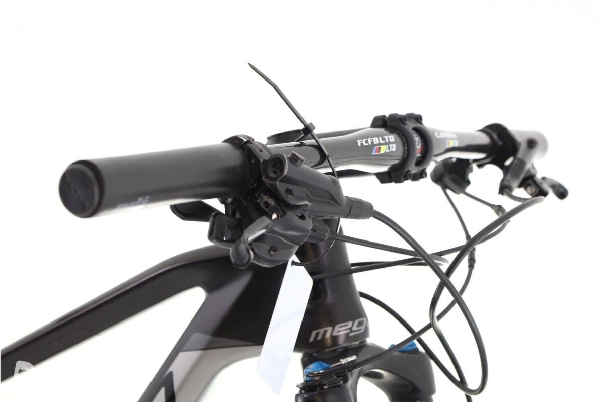 Megamo Track GX 2022