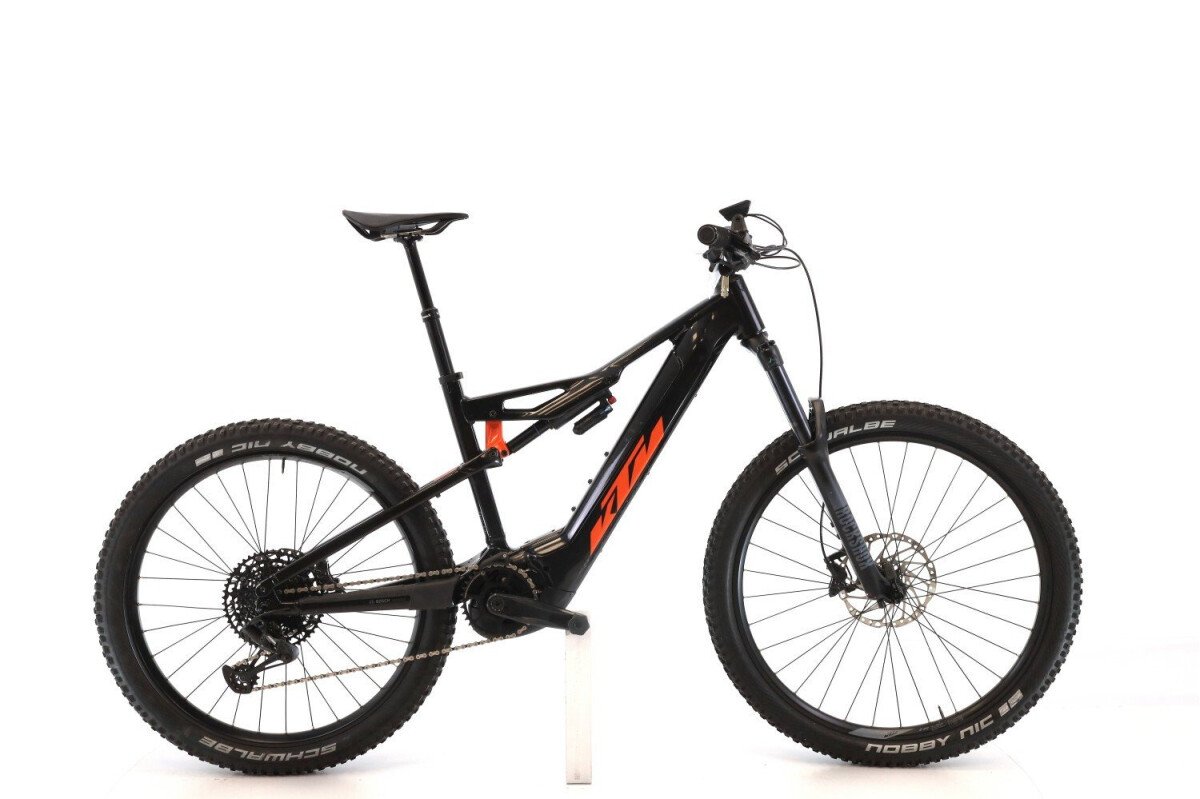 KTM MACINA KAPOHO 7973 2024
