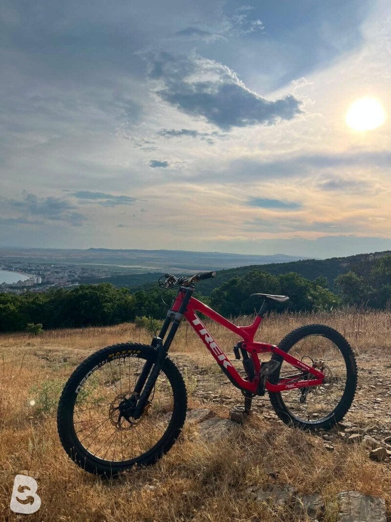 Trek Session 9.9 Carbon 2022