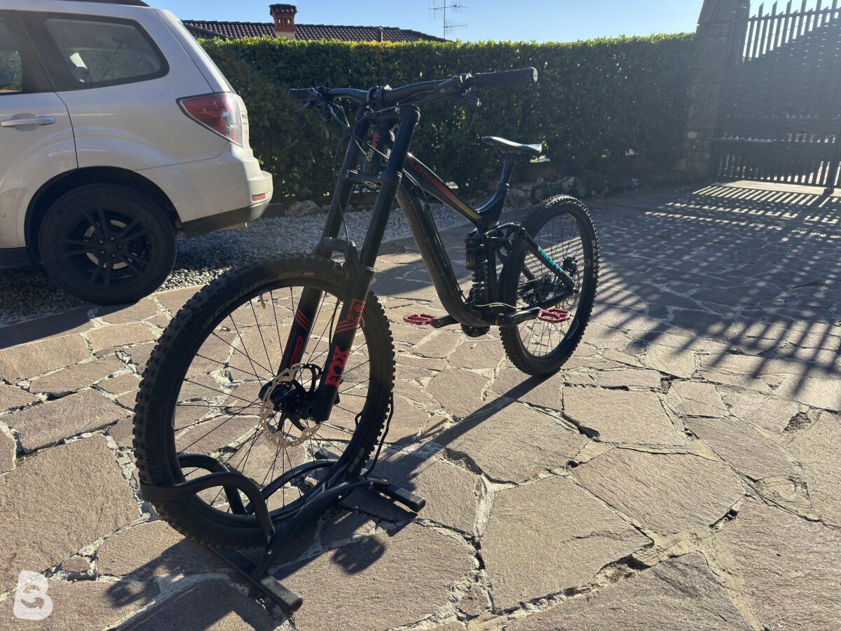 Giant Glory Advanced 1 2018