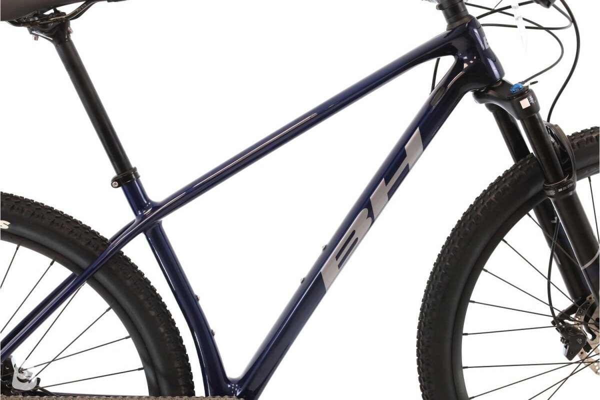 BH Ultimate RC 7.5 XT 2024