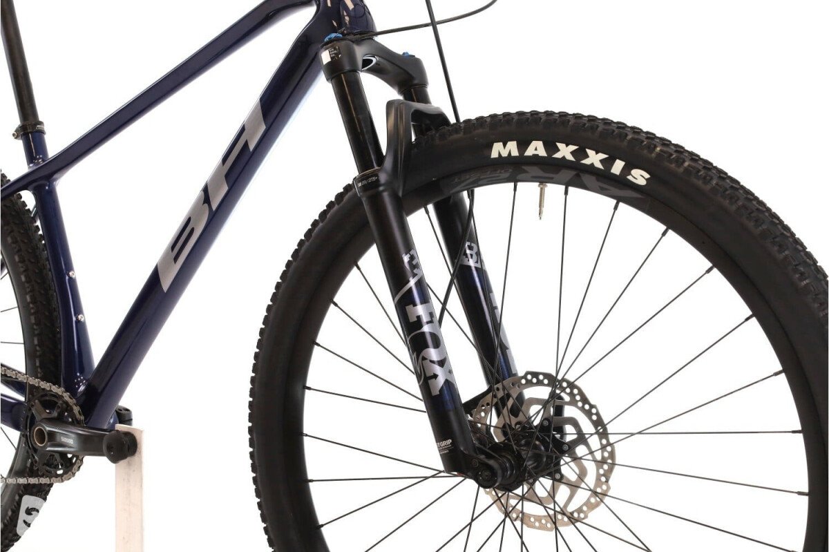 BH Ultimate RC 7.5 XT 2024