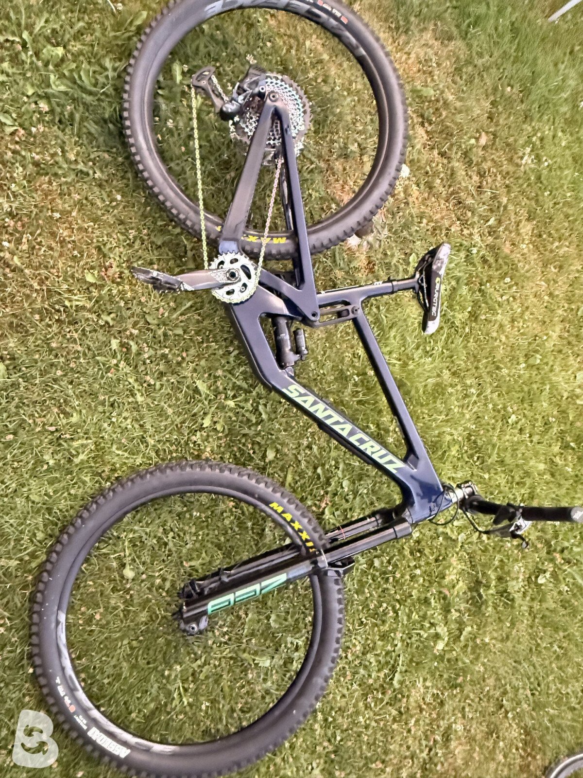Santa Cruz MEGATOWER R / Carbon C / 29 2024