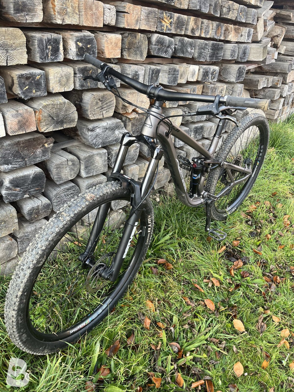 Fuji Rakan 29 1.7 2022