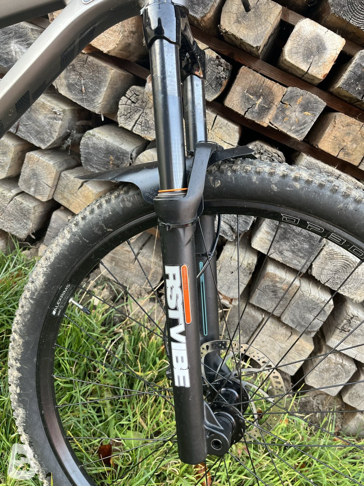Fuji Rakan 29 1.7 2022