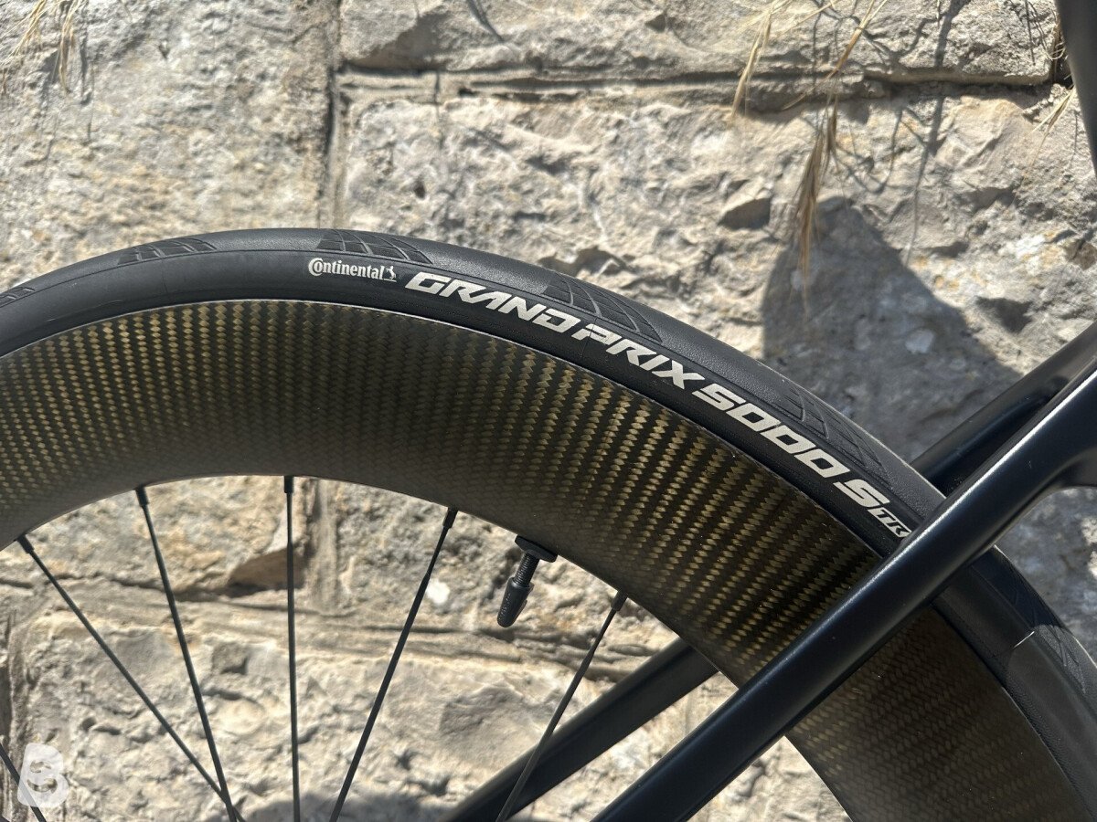 Van Rysel FCR F 2024