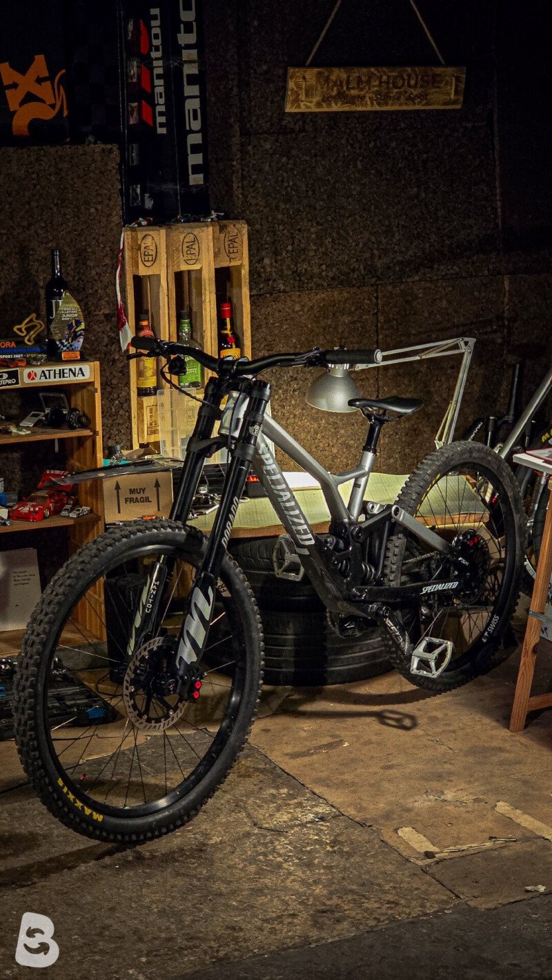 Specialized Demo Expert 2022