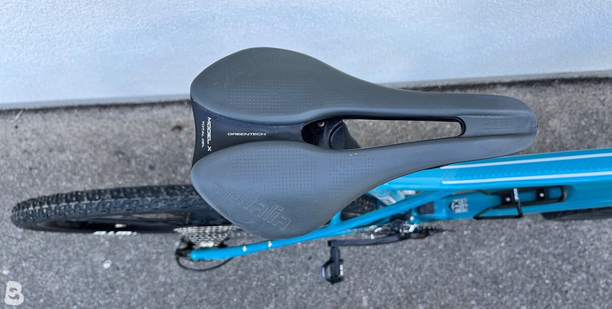 GT Grade Bolt 2022