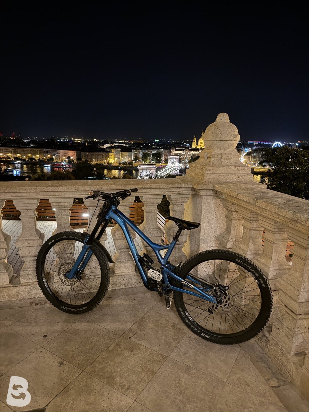 Commencal Suprem V4 650b 2018
