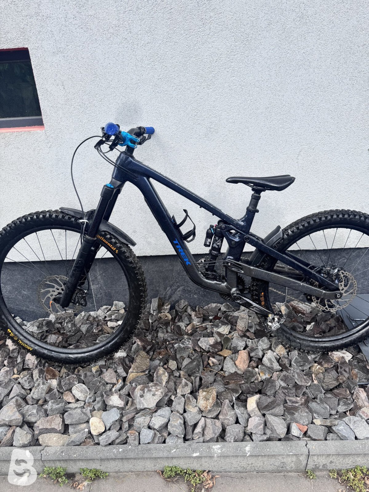 Trek Slash 8 Gen 6 2025