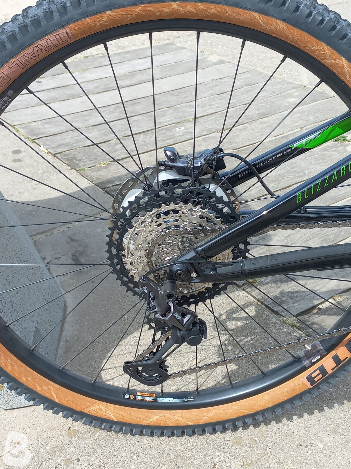 Rock Machine Blizzard TRL 90-29 2024