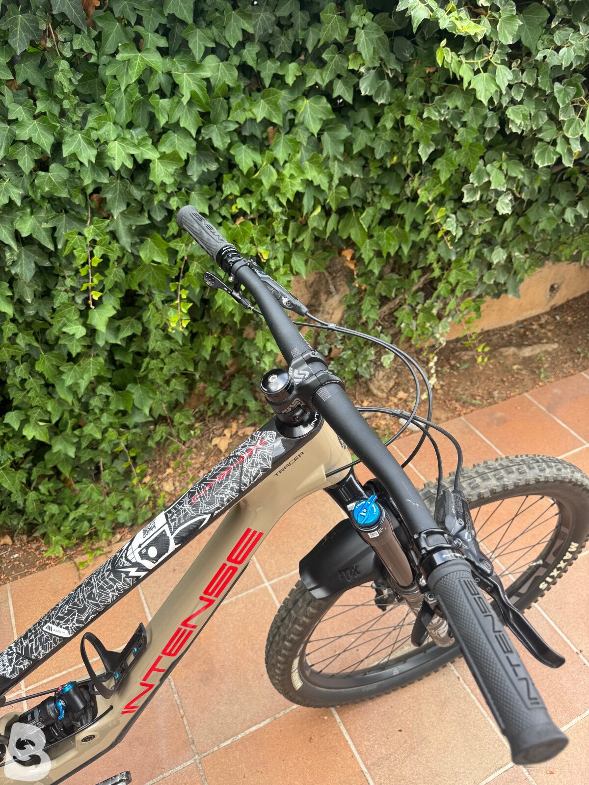Intense TRACER 279 PRO 2023
