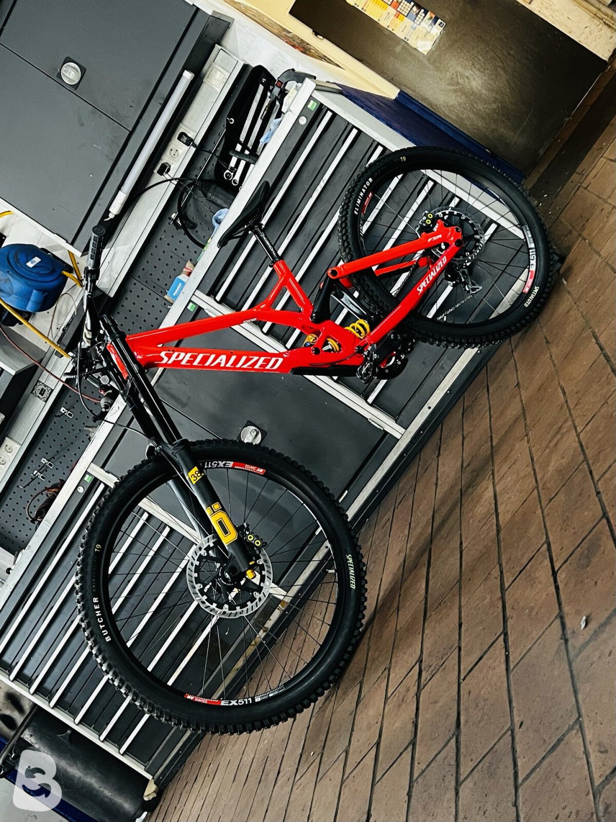 Specialized Demo Race 2023