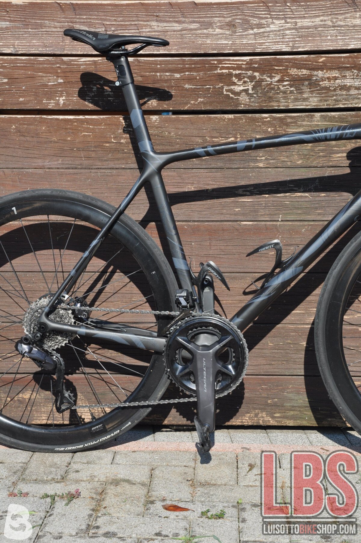 Giant TCR Advanced Ultegra Di2 cerchi Giant SLR1 2024