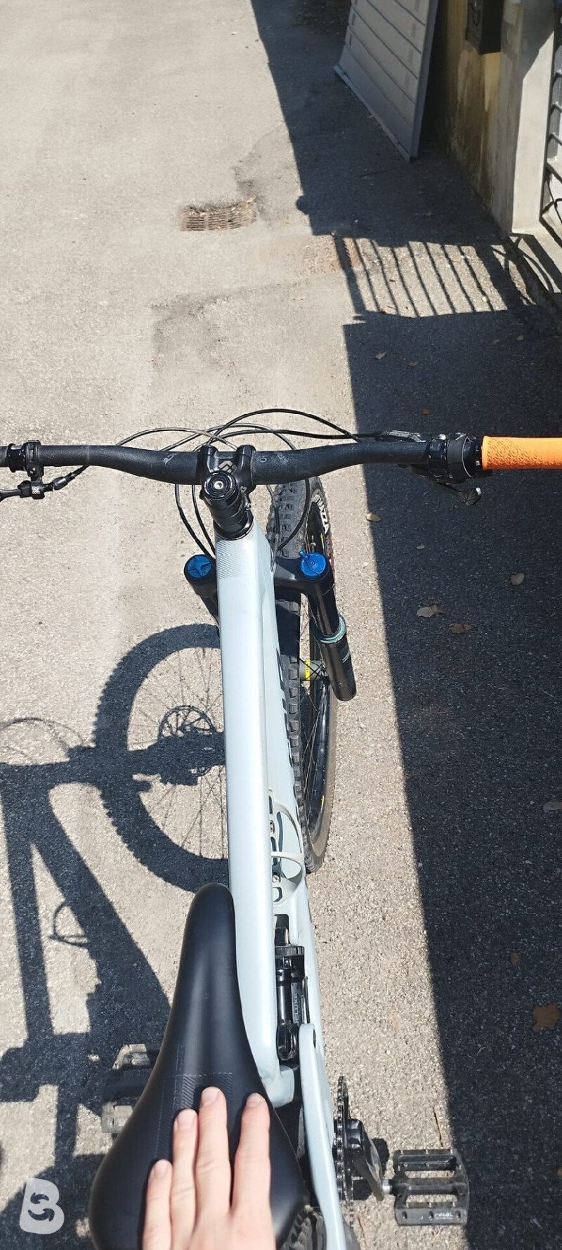 Santa Cruz Bronson Carbon R 2020