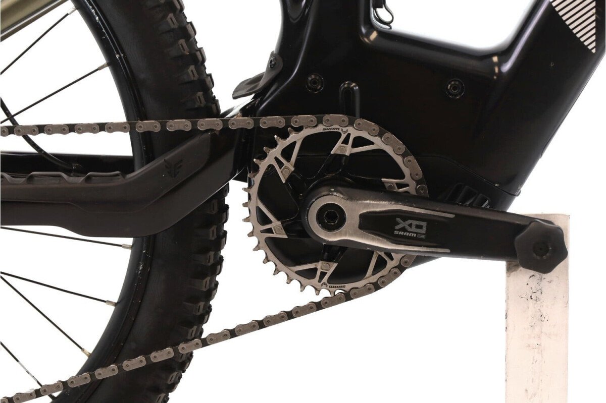 Berria Stratos 9 AXS 2024