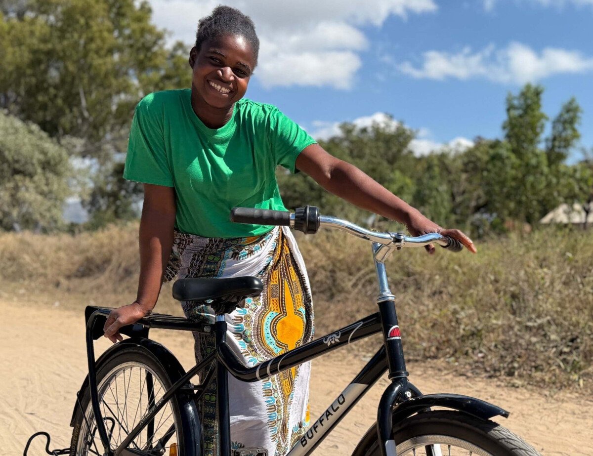 La bicicleta que reescribió el futuro de Maggie y Catherine