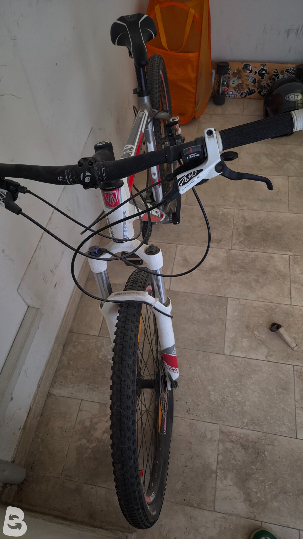 Trek SIX 6300 2012