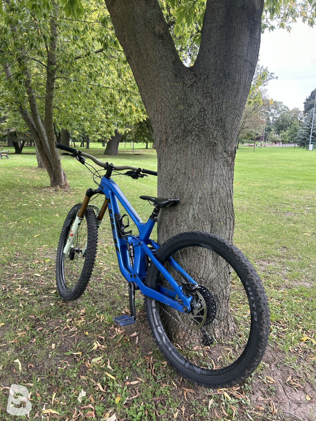 Trek Slash 9.8 GX 2022