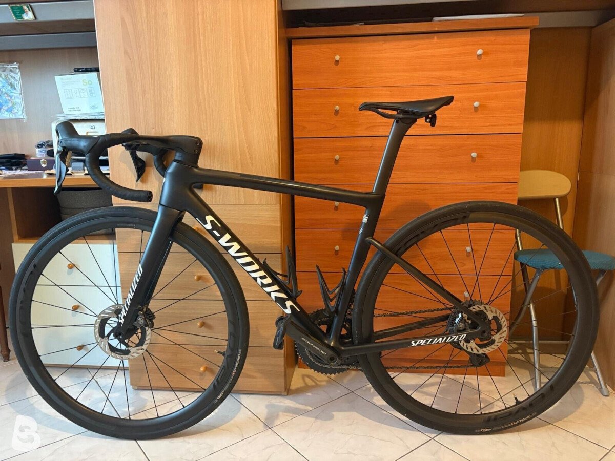 Specialized S-Works Tarmac SL8 - Shimano Dura-Ace Di2 2024