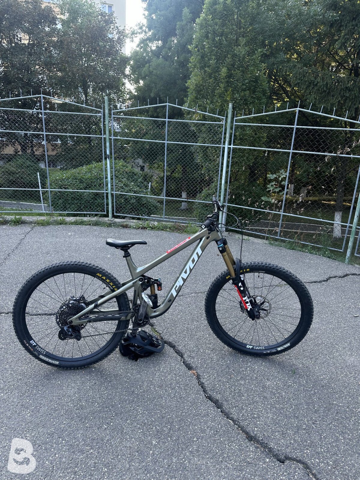 Pivot Firebird 2024