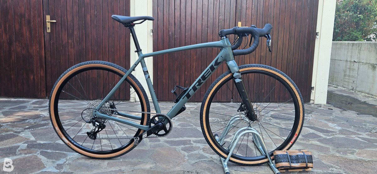 Trek Checkpoint ALR 5 2025