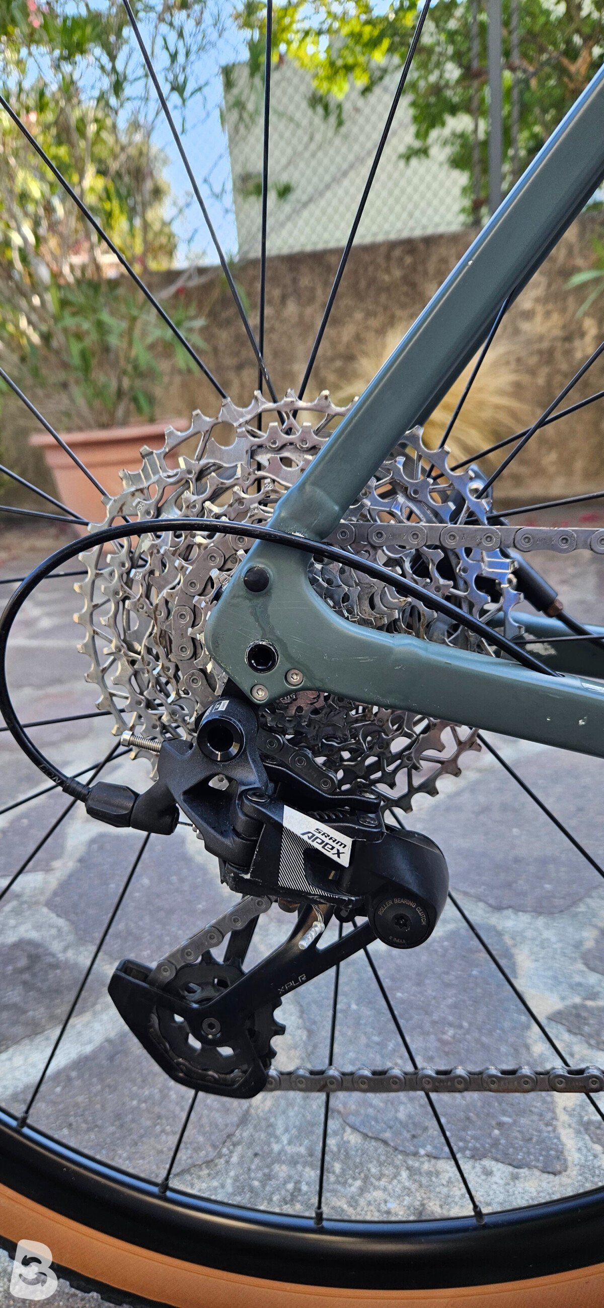 Trek Checkpoint ALR 5 2025