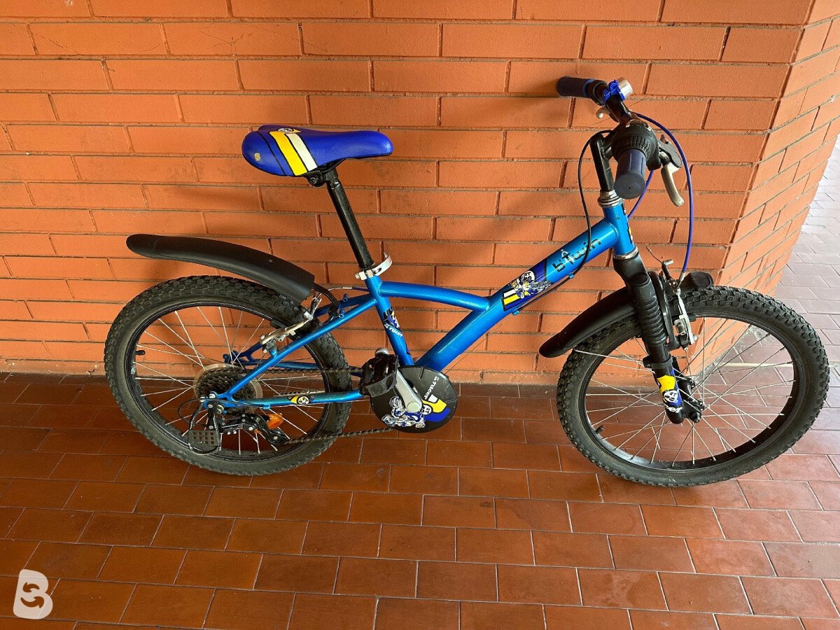 B’TWIN Kids' 20-inch lightweight aluminium mountain bike 2015
