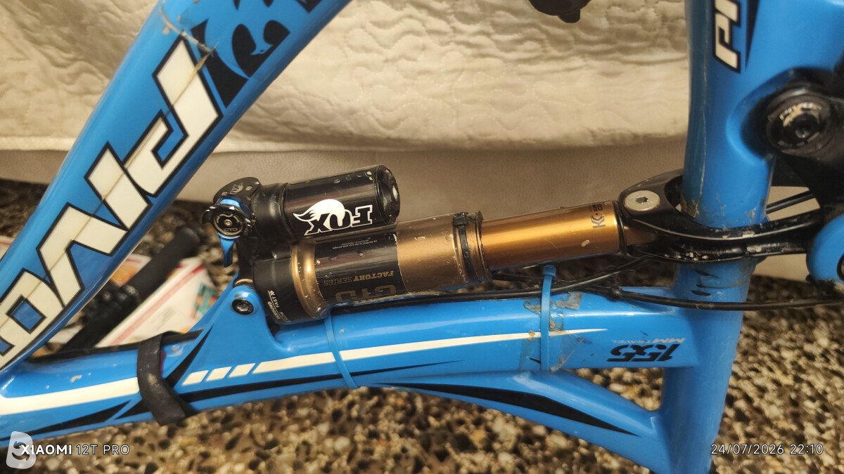 Pivot Mach 6 carbon 2015